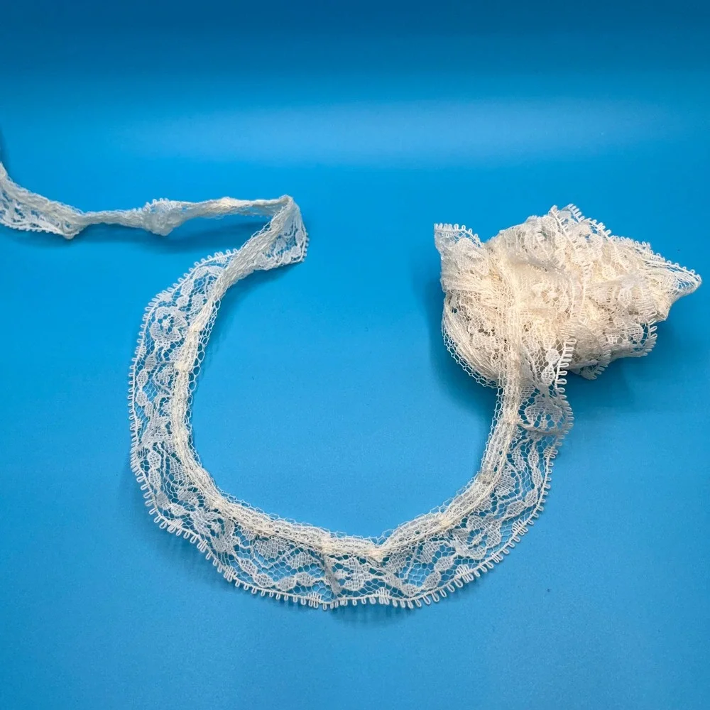 Vintage‎ Style Delicate Lace Trim Ribbon Embellishment Sewing Crafting Supplies